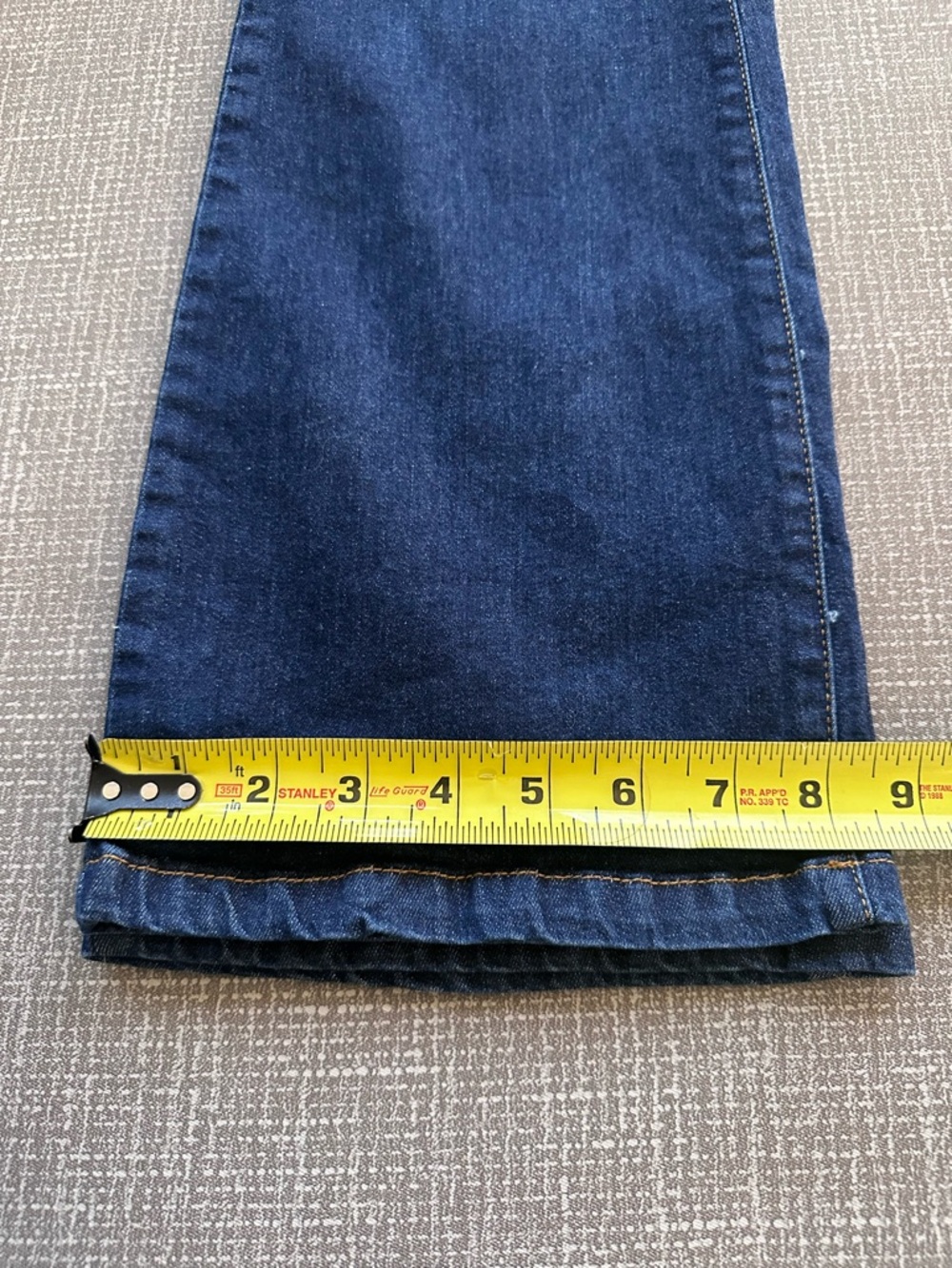 United Colors of Benetton Women’s Jeans Size 30 Dark Wash Bootcut Stretch Denim - Picture 10 of 10